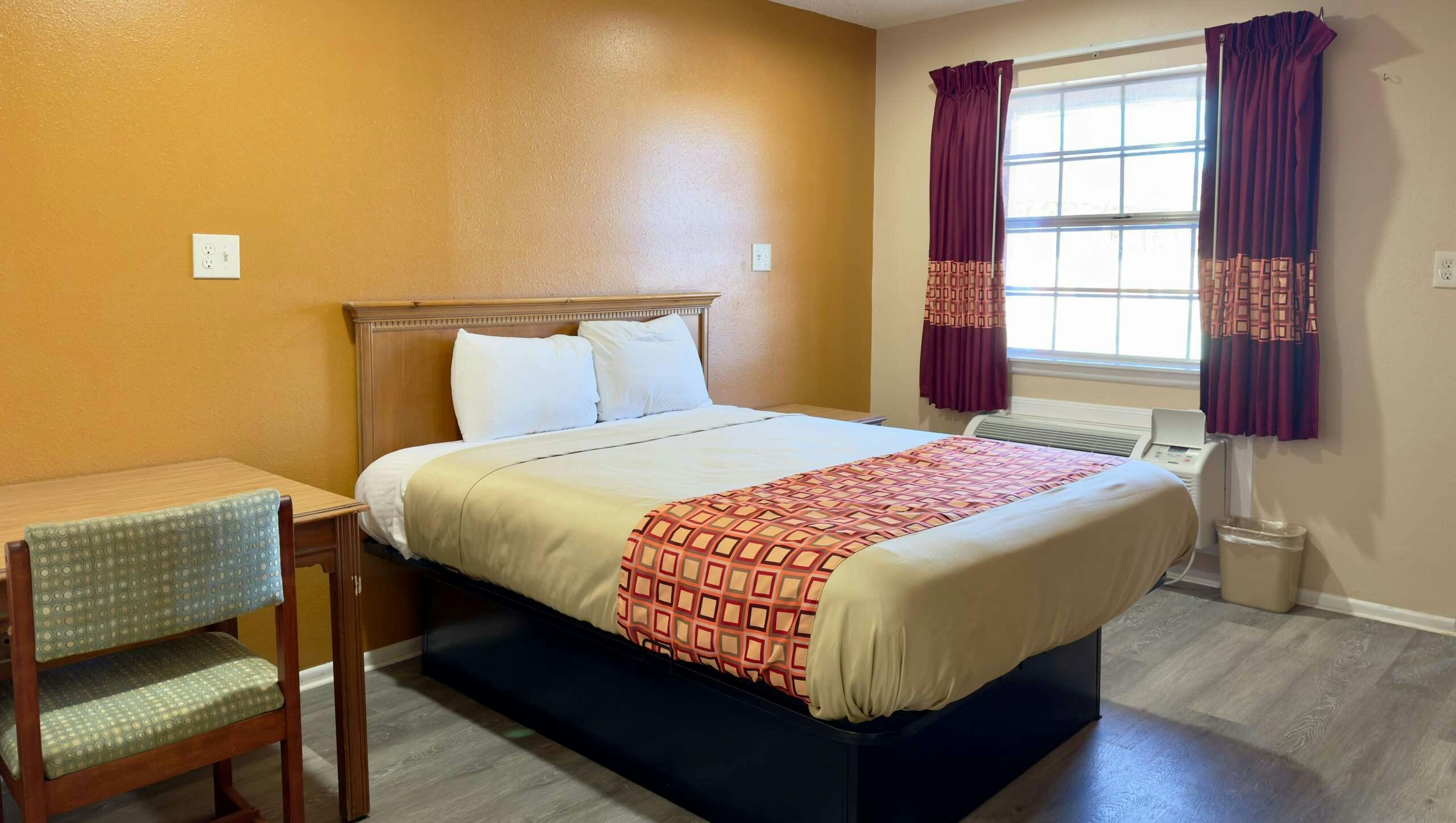 Hotel Regency Inn Hondo photo 1