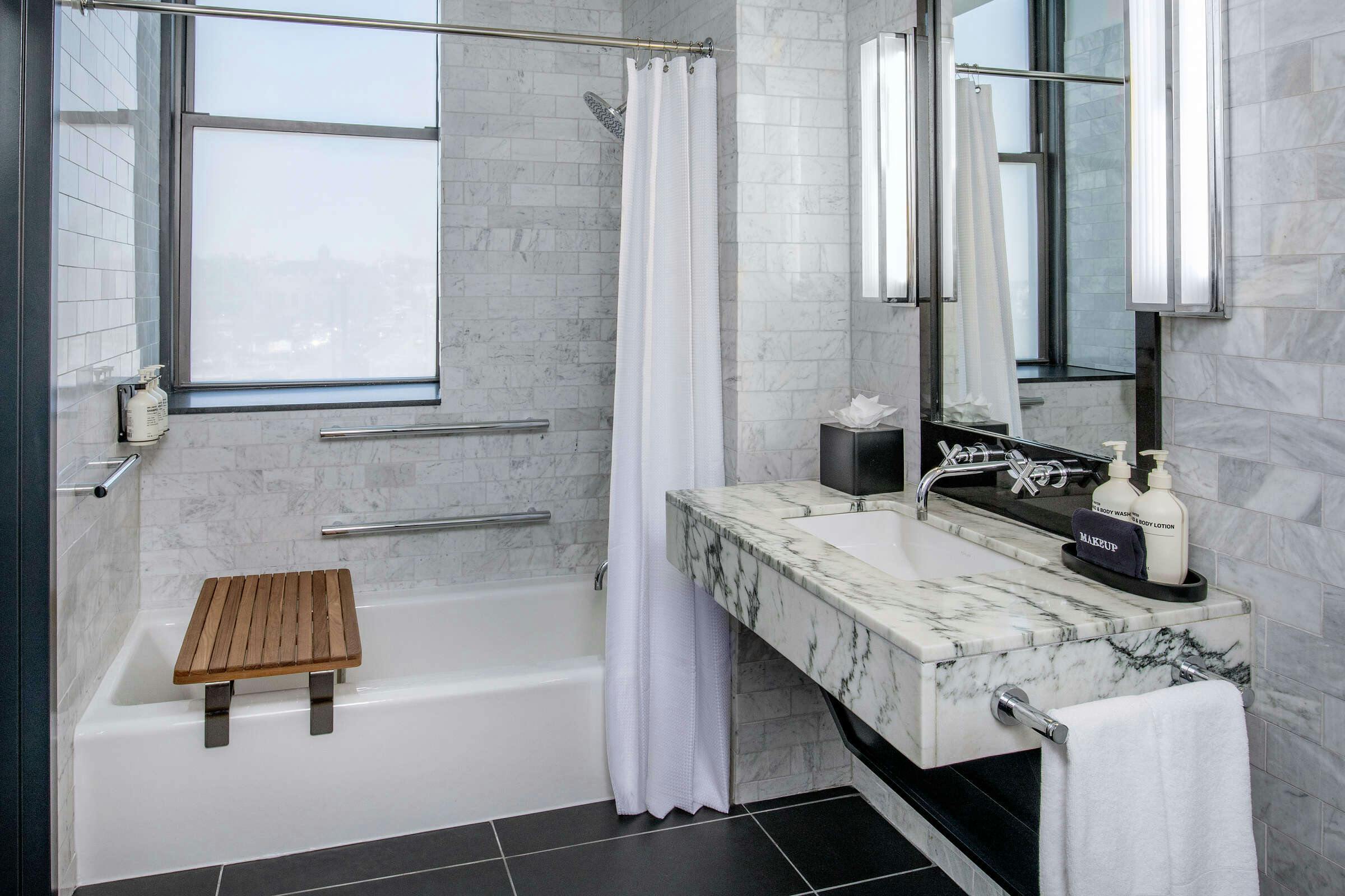 Hotel The Press Hotel, Marriott Autograph Collection photo 2