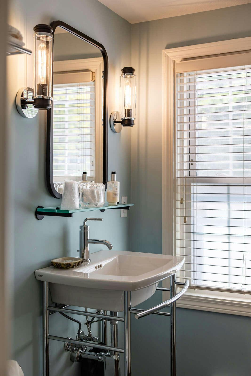 Hotel The Wolfeboro Inn photo 5