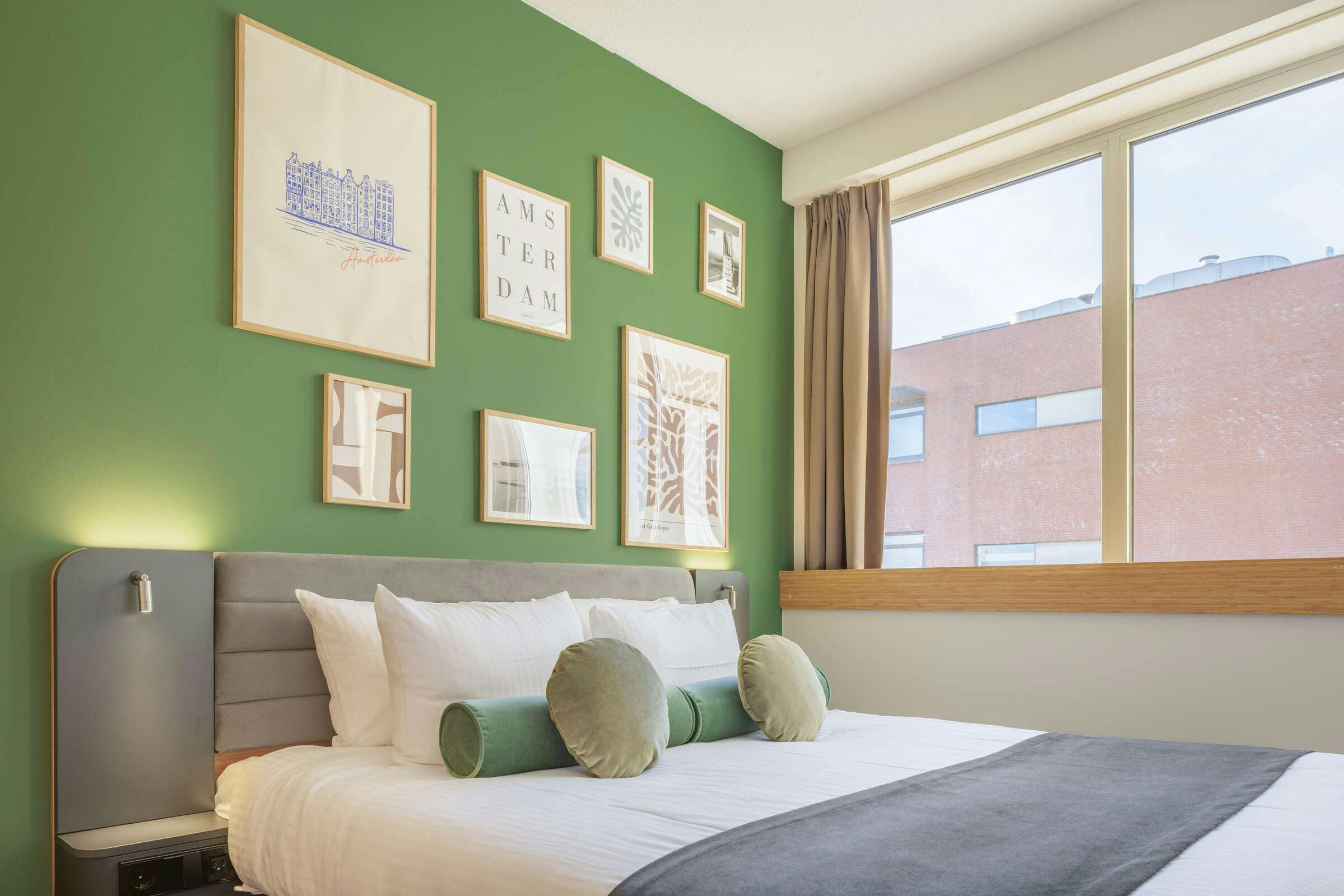 Hotel Maxhotel Amsterdam Schiphol Airport photo 1