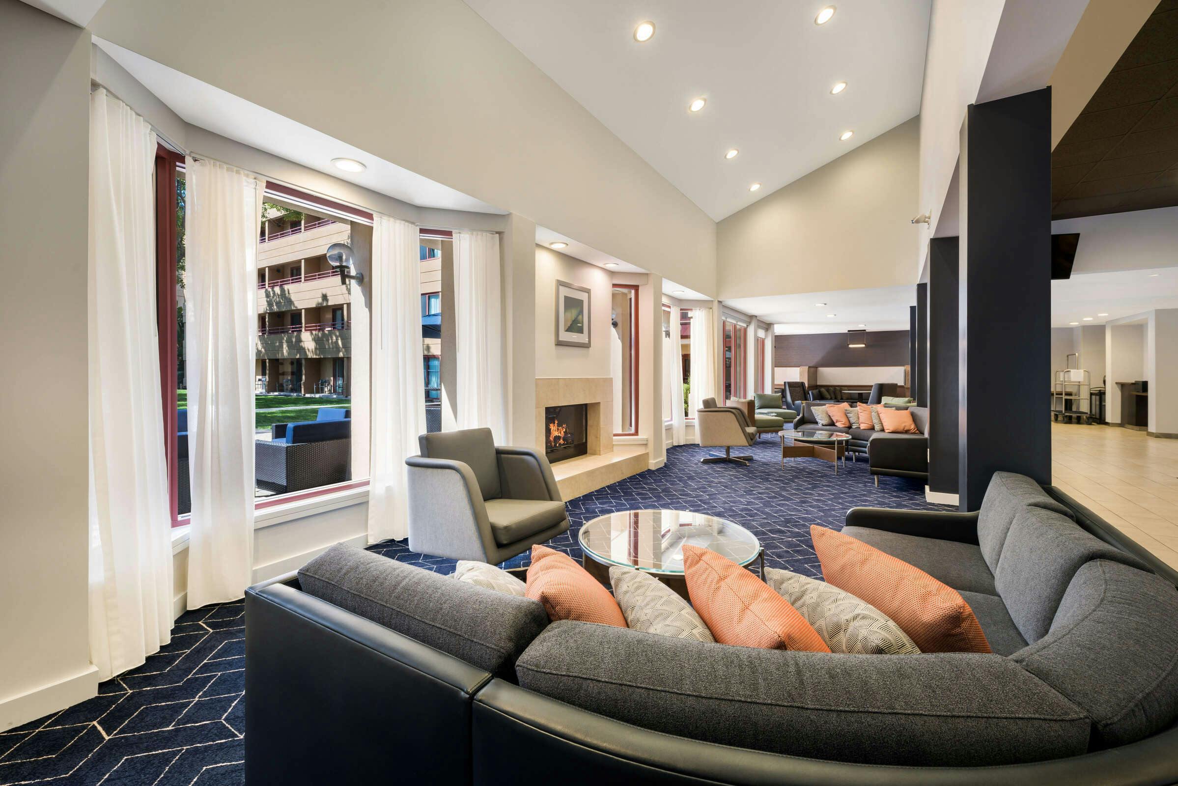 Hotel Sonesta Select San Jose Airport photo 5