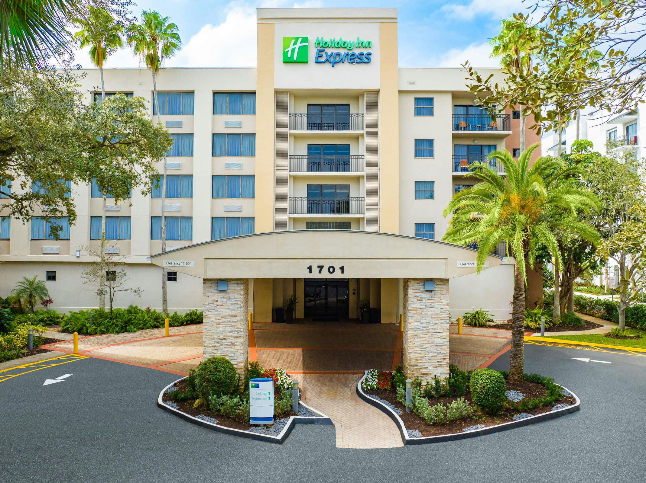 Holiday Inn Express Plantation