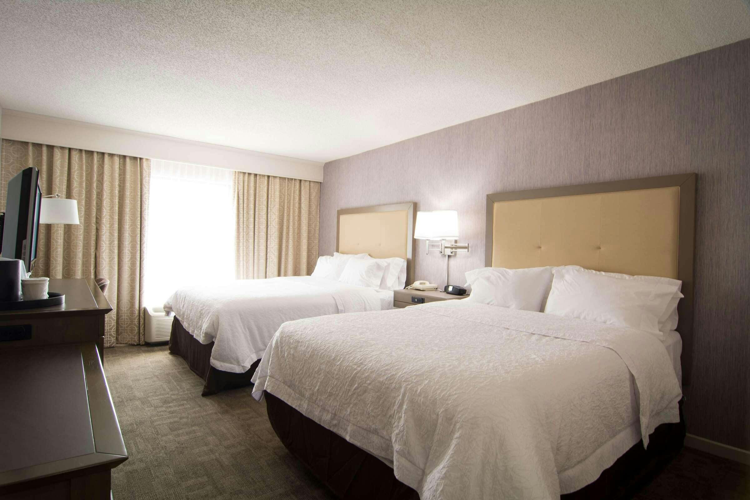 Hotel Hampton Inn Lewisburg WV photo 1