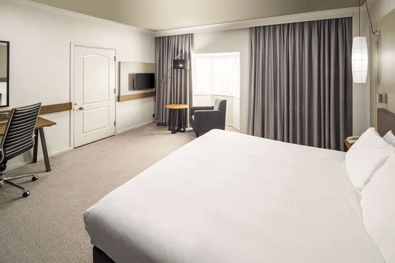 Hotel Crowne Plaza Solihull photo 2