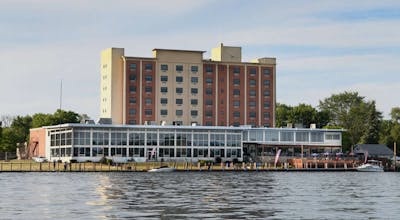 Crowne Plaza Niagara Falls Ny Riverside