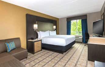 Hotel Crowne Plaza Shenandoah Woodlands Area photo 3