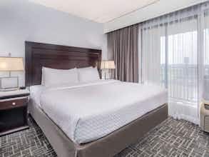 Hotel Crowne Plaza Milwaukee South photo 3