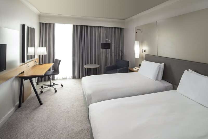 Hotel Crowne Plaza Stratford Upon Avon photo 4