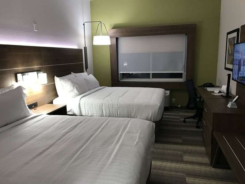 Hotel Holiday Inn Express Naples South I 75 photo 5