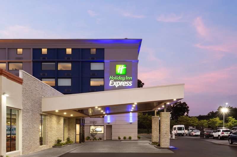 Holiday Inn Express Atlanta Airport North