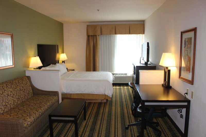 Hotel Holiday Inn Express & Suites Berkeley photo 5