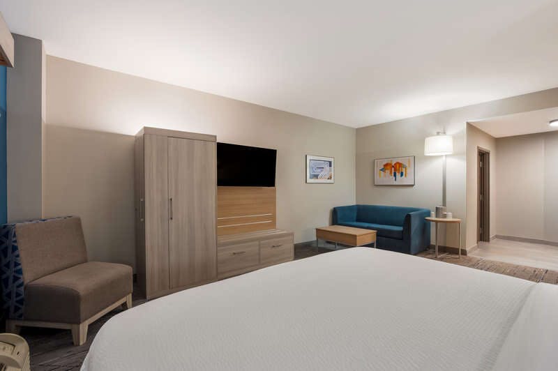 Hotel Holiday Inn Express & Suites LEXINGTON photo 3