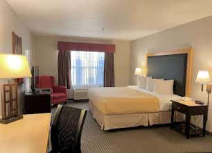 Hotel Holiday Inn Express & Suites Zion photo 1
