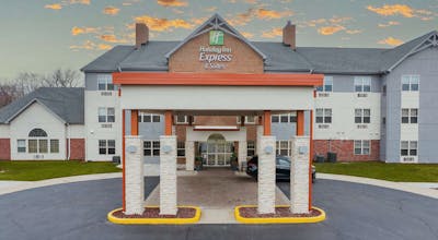 Holiday Inn Express & Suites Zion