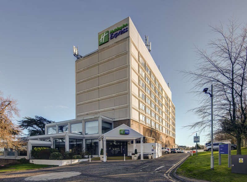 Holiday Inn Express Edinburgh City West