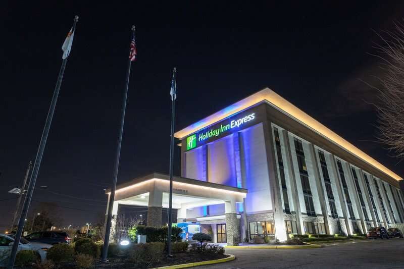 Holiday Inn Express Newark Airport – Elizabeth
