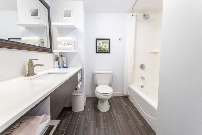 Hotel Holiday Inn Express Newark Airport – Elizabeth photo 3