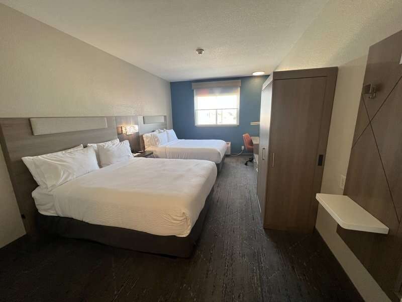 Hotel Holiday Inn Express Wichita North Park City photo 1