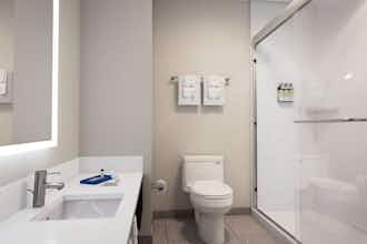 Hotel Holiday Inn Express & Suites Laramie West photo 5