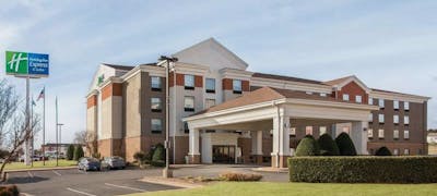 Holiday Inn Express & Suites Lawton Fort Sill