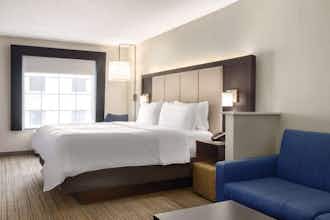 Hotel Holiday Inn Express & Suites Lawton Fort Sill photo 1