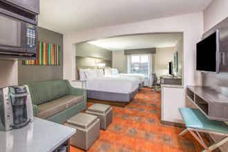 Hotel Holiday Inn Express & Suites Shawnee Kansas City West photo 5