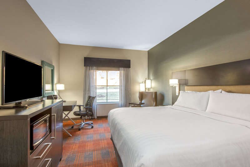 Hotel Holiday Inn Express & Suites Shawnee Kansas City West photo 2