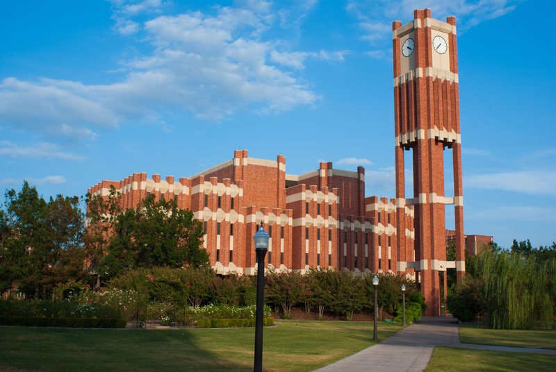 Holiday Inn Express & Suites Norman