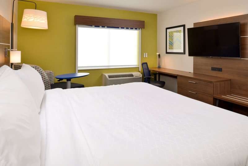 Hotel Holiday Inn Express & Suites Ottumwa photo 3
