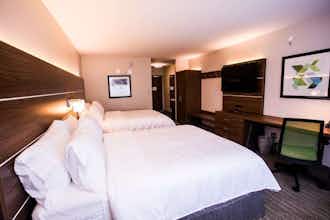 Hotel Holiday Inn Express & Suites Rehoboth Beach photo 2