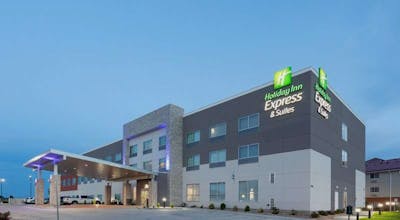 Holiday Inn Express & Suites Firestone Longmont