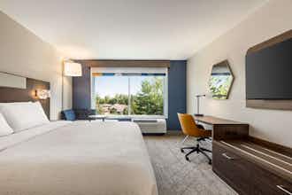 Hotel Holiday Inn Express & Suites Rhinelander photo 5