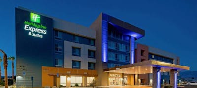 Holiday Inn Express & Suites Palm Desert Millennium