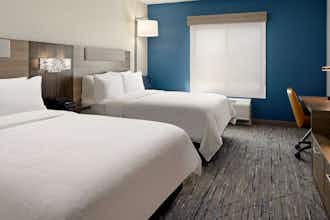 Hotel Holiday Inn Express & Suites Palm Desert Millennium photo 1