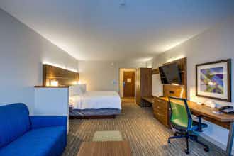 Hotel Holiday Inn Express & Suites Reedsville State Coll Area photo 2