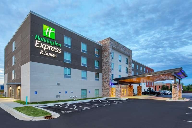 Holiday Inn Express & Suites La Grange Louisville Area Ne