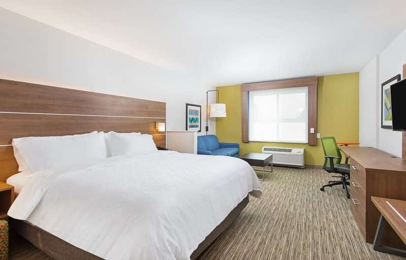 Hotel Holiday Inn Express & Suites La Grange Louisville Area Ne photo 3