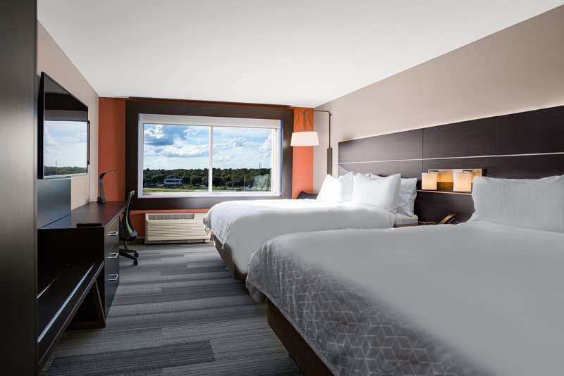 Hotel Holiday Inn Express & Suites SANFORD- LAKE MARY photo 5