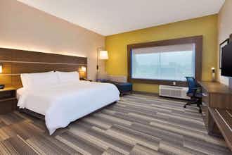Hotel Holiday Inn Express & Suites Milan – Sandusky Area photo 2