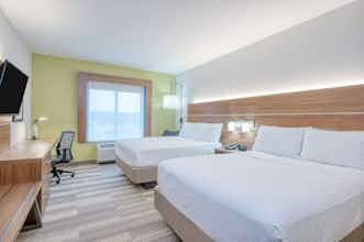 Hotel Holiday Inn Express & Suites St. Louis Chesterfield photo 4