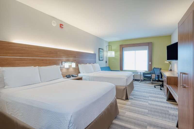 Hotel Holiday Inn Express & Suites St. Louis Chesterfield photo 3