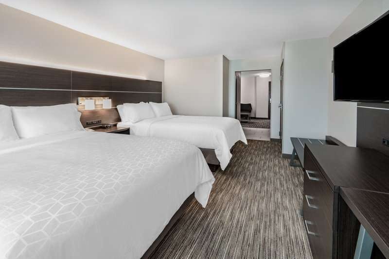 Hotel Holiday Inn Express & Suites Trinidad photo 4