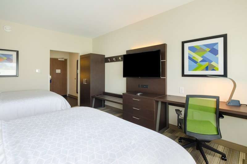 Hotel Holiday Inn Express & Suites Abingdon photo 2