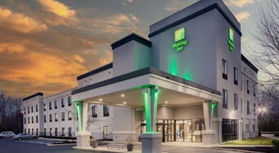 Holiday Inn Cheshire Southington