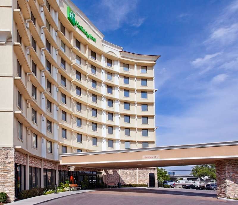 Holiday Inn Dallas Market Center