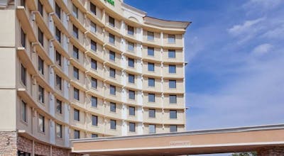 Holiday Inn Dallas Market Center