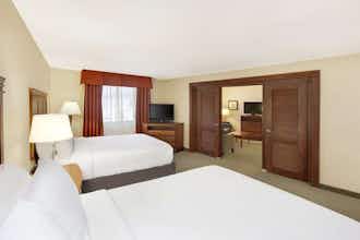 Hotel Holiday Inn Dallas Market Center photo 3
