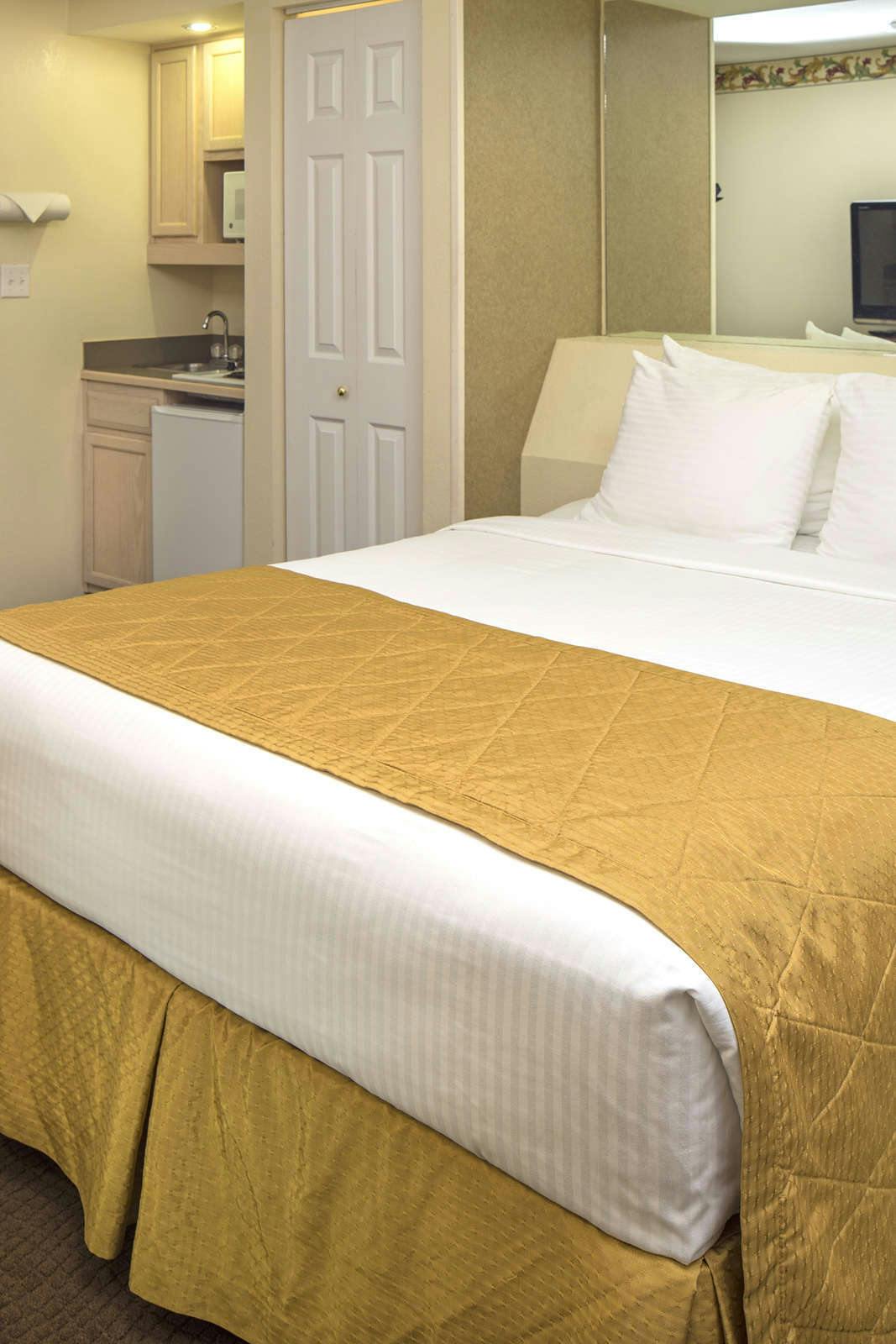 Hotel The Suites at Fall Creek photo 2