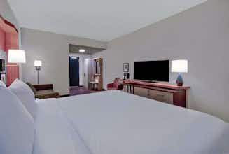 Hotel Holiday Inn Erie photo 5