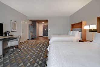 Hotel Holiday Inn Erie photo 2